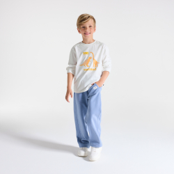 تيشيرت بأكمام طويلة ورسمة ديناصور، باللون الأبيض، للفتيان